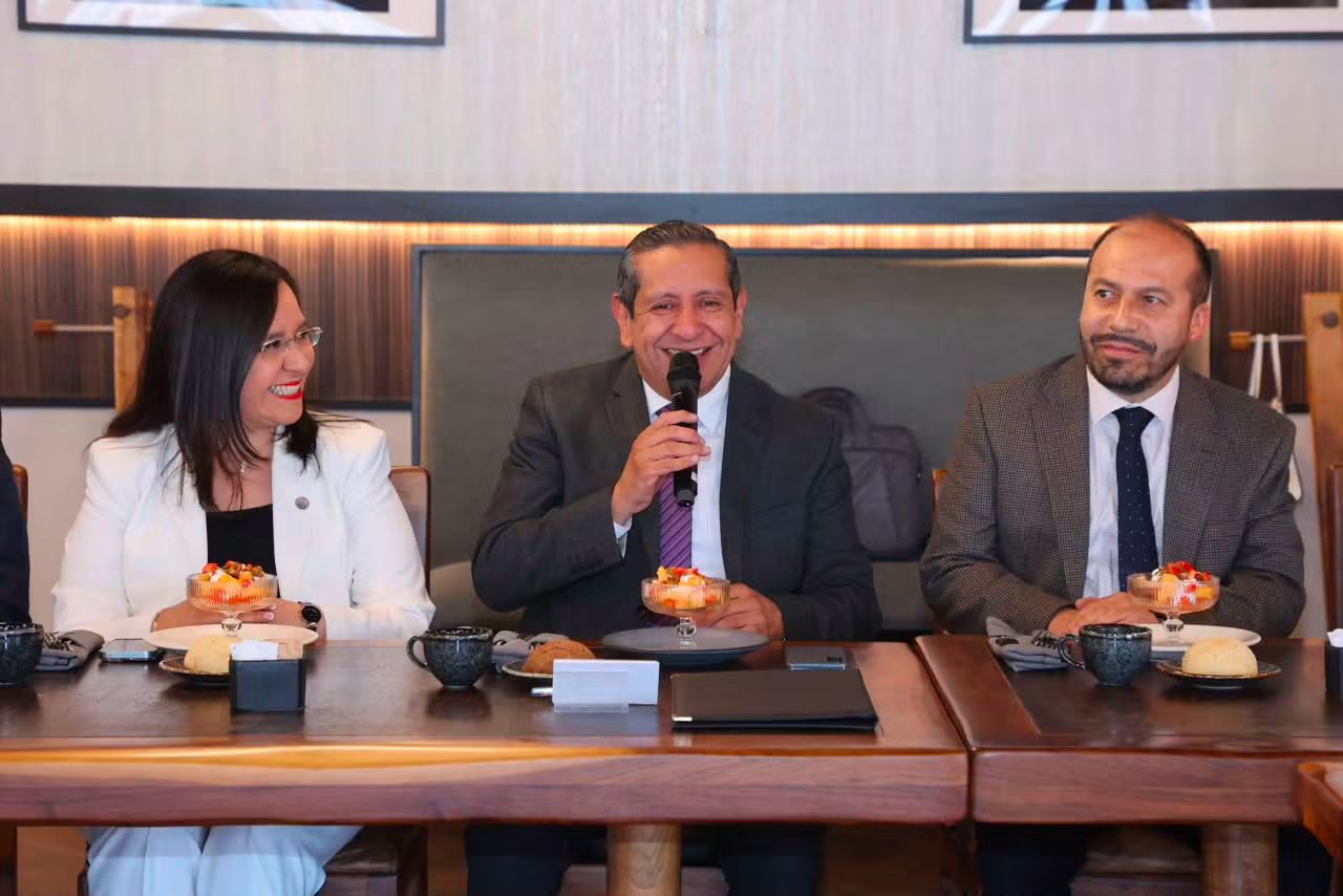 Magistrado Edwin Cruz — Encuentro con la comunidad